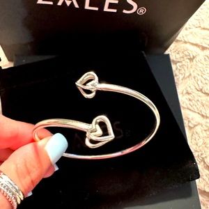 Vera Wang bangle
